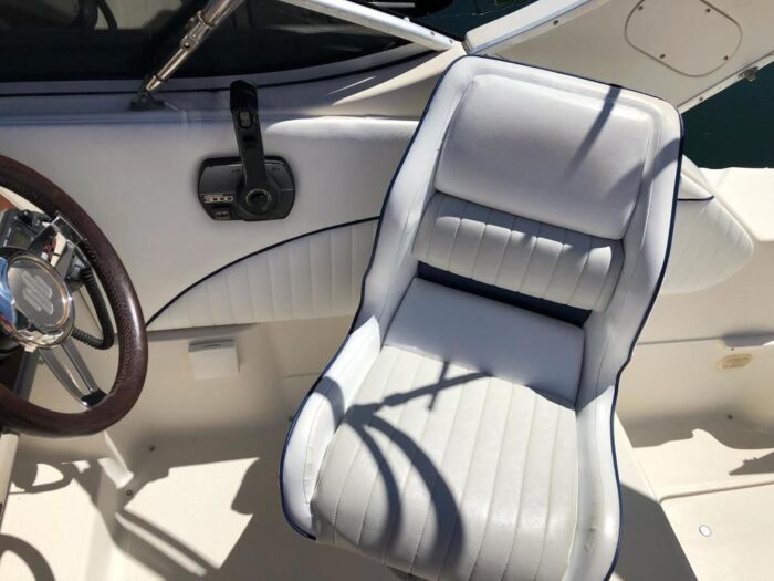 Barco de motor BAYLINER - Imagen 10